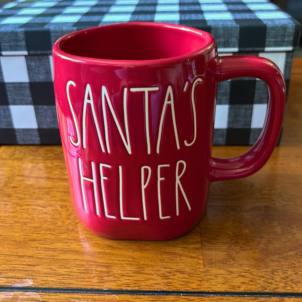 NEW RAE DUNN SANTA’S HELPER MUG